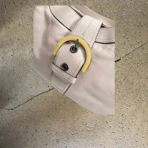 Coach Soho Lynn Leather Hobo Bag in light pink - Picture 8 of 11